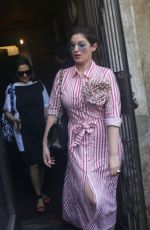 Twinkle Khanna spotted at bandra on 3rd May 2018 (3)_5aed62e2238da.jpg