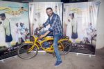 at the Screening of marathi film Cycle in sunny super sound in juhu , mumbai on 3rd May 2018 (1)_5aed628dee8d0.JPG