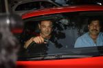 Bobby Deol spotted at sunny sound studio in juhu, mumbai on 5th May 2018 (7)_5af05f479c0c1.JPG