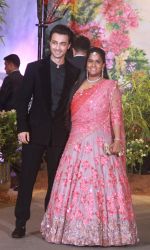 Arpita Khan, Aayush Sharma at Sonam Kapoor and Anand Ahuja_s Wedding Reception on 8th May 2018 (137)_5af422d54ec1d.jpg