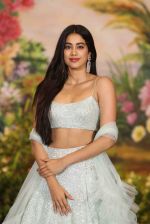 Janhvi Kapoor at Sonam Kapoor and Anand Ahuja_s Wedding Reception on 8th May 2018 (232)_5af423cd0364d.JPG