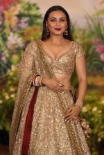 Rani Mukerji at Sonam Kapoor and Anand Ahuja_s Wedding Reception on 8th May 2018 (187)_5af4427bb6847.JPG