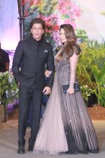 Shah Rukh Khan, Gauri Khan at Sonam Kapoor and Anand Ahuja_s Wedding Reception on 8th May 2018 (107)_5af4429f1f6a9.jpg