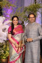 Uddhav Thackeray, Rashmi Thackeray at Sonam Kapoor and Anand Ahuja_s Wedding Reception on 8th May 2018 (31)_5af4437b3e036.JPG