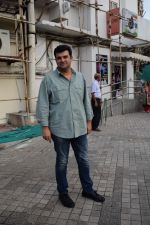 Siddharth Roy Kapoor spotted at pvr juhu on 16th May 2018 (2)_5afea744cde2c.JPG