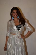Jacqueline Fernandez at Veere Di Wedding media interactions at Sunny Sound juhu on 19th May 2018 (22)_5b02a4bd7f7f9.JPG