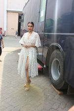 swara Bhaskar spotted at Mehboob Studio bandra on 29th May 2018 (8)_5b0e20fe76121.JPG