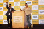 Akshay Kumar At Swarn Sathi Gutka Launch on 3rd June 2018 (179)_5b14e0e1049ad.jpg