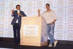 Akshay Kumar At Swarn Sathi Gutka Launch on 3rd June 2018 (213)_5b14e11eaac8a.jpg