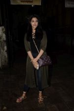 Nupur Sanon spotted at kromakey juhu on 7th June 2018 (10)_5b1a45a99aec7.JPG