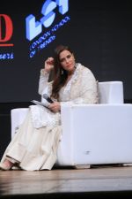 Neha Dhupia at the Launch of Learn from Manish Malhotra at St Andrews in bandra on 20th June 2018 (21)_5b2b434dd7d64.JPG