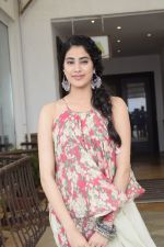 Janhvi Kapoor promote for Dhadak at media interactions in Sun n Sand,juhu on 12th July 2018 (21)_5b48546e5172f.JPG