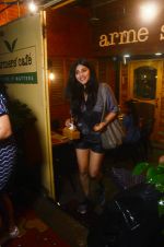 Shruti Haasan spotted at Farmer_s Cafe in bandra on 15th July 2018 (2)_5b4c0cfa13213.jpeg