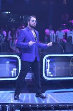 Mika Singh on the sets of Star Plus_s Dil Hai Hindustani 2 at filmcity on 23rd July 2018 (28)_5b56d25273c1c.jpg