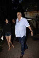 Janhvi Kapoor, Boney Kapoor spotted at Arjun Kapoor_s house in juhu on 25th July 2018 (2)_5b5970265dde9.jpg