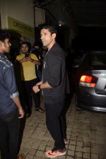 Farhan Akhtar Spotted at pvr juhu on 28th July 2018 (20)_5b5ead2d50afe.jpg