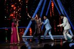 Anil Kapoor, Aishwarya Rai Bachchan, Rajkummar Rao at the promotions of film Fanney Khan On The Sets Of Indian Idol in Yashraj Studio, Andheri on 1st Aug 2018 (148)_5b62b20a759bb.JPG