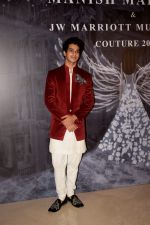 Ishaan Khattar at Red Carpet for Manish Malhotra new collection Haute Couture on 1st Aug 2018 (69)_5b62ba5a05120.JPG