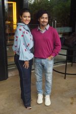 Kajol, Riddhi Sen Spotted At Intreview Of Helicopter Eela on 16th Oct 2018 (18)_5b75879fd7e48.JPG