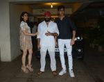 Sara Ali Khan, Saif Ali Khan, Ibrahim Ali Khan at Saif Ali Khan_s birthday party at his home in bandra on 15th Aug 2018 (2)_5b752a961ec0d.jpg