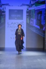 Model walk the ramp for Jayanti Reddy at Lakme Fashion Week on 26th Aug 2018 (40)_5b83d6cbde95e.jpg