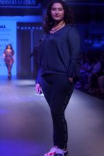 Model walk the ramp for Narendra Kumar at Lakme Fashion Week on 26th Aug 2018 (97)_5b83d0d005c30.JPG