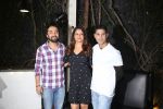 Siddhanth Kapoor, Tejaswini Kolhapure, Prateik Babbar at Fundraiser for Kerala in B lounge juhu on 24th Aug 2018 (22)_5b8386222bd45.jpg