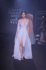 Model walk the ramp for 6 degree studio Show at lakme fashion week on 27th Aug 2018 (133)_5b84f3405014a.JPG