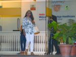 Mira Rajput_s mother at Hinduja hospital in khar on 5th Sept 2018 (3)_5b90e09ac08f8.jpg