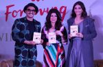 Ranveer Singh, Twinkle Khanna, Sonam Kapoor at the Launch Of Twinkle Khanna_s Book Pyjamas Are Forgiving in Taj Lands End Bandra on 7th Sept 2018 (11)_5b9372fb9f27e.JPG