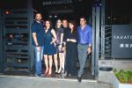 Anu Dewan, Tanya Deol, Twinkle Khanna, Bobby Deol with Akshay Kumar Celebrates His Birthday in Yautcha Bkc on 9th Sept 2018 (10)_5b975e1e8cca4.jpg