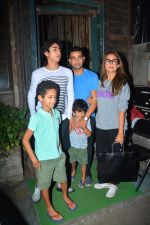 Amrita Arora with family spotted at Pali Village cafe in bandra on 11th Sept 2018 (25)_5b98bc697571a.JPG