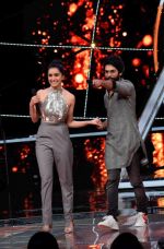 Shahid Kapoor, Shraddha Kapoor at the promotion of film Batti Gul Meter Chalu on the sets of Indian Idol at Yashraj in andheri on 11th Sept 2018 (32)_5b98c10be2752.jpg