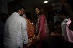 Shilpa Shetty ,Raj Kundra bring Ganesha Home in Juhu on 12th Sept 2018 (27)_5b9a11b2205db.JPG