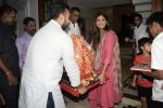 Shilpa Shetty ,Raj Kundra bring Ganesha Home in Juhu on 12th Sept 2018 (50)_5b9a123f6e754.JPG