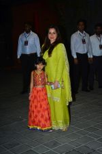 Neelam Kothari at Ganpati celebrations in Arpita Khan_s home in khar on 13th Sept 2018 (4)_5b9b619f59a52.jpg