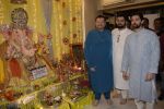 Neil Nitin Mukesh, Nitin Mukesh, Naman Nitin Mukesh celebrates Ganesh chaturthi & muhutat of his brother_s directorial debut at his home in mumbai on 13th Sept 2018 (17)_5b9b57212a039.JPG