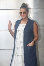 Neha Dhupia spotted before the recording of NofilterNeha at Khar on 16th Sept 2018 (11)_5b9f45bca7f63.JPG