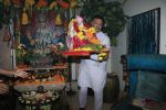 Suresh Oberoi at Vivek Oberoi Ganpati Immersion At Juhu on 16th Sept 2018 (4)_5b9f468e5d0b8.jpg