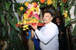 Suresh Oberoi at Vivek Oberoi Ganpati Immersion At Juhu on 16th Sept 2018 (7)_5b9f4697b3094.jpg