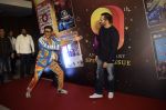 Ranveer Singh ,Rohit Shetty at the 9th anniversary cover launch of Boxoffice India magazine in Novotel juhu on 24th Sept 2018 (19)_5baa6887a9dee.JPG