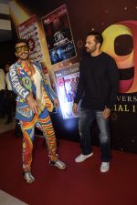 Ranveer Singh ,Rohit Shetty at the 9th anniversary cover launch of Boxoffice India magazine in Novotel juhu on 24th Sept 2018 (56)_5baa681f6d651.JPG