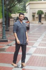 Sharman Joshi spotted at Radio city For the song launch of upcoming film KAASHI on 26th Sept 2018 (4)_5bac8ab1190c3.JPG
