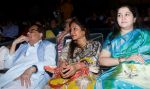 Hridaynath Mangeshkar, Sunali Rathod and Krishna Mangeshkar at the release of Mothi Tichi Savli, a book on Lata Mangeshkar, penned by Meena Mangeshkar-Khadikar_5bb1c218e851b.jpg