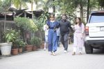 Anushka Sharma Spotted At Anand Rai_s Office on 3rd Oct 2018 (21)_5bb5a971b6e29.JPG