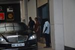 Aamir khan, Kiran Rao spotted at bandra on 9th Oct 2018 (4)_5bbf031a6f115.JPG