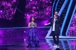 Ayushman Khurana  on Indian Idol set at Yashraj studio in andheri on 8th Oct 2018 (2)_5bbefe6fcfd2e.jpg