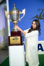 Sonakshi Sinha at the launch of india_s largest corporate football tournament Legends Cup in Tote racecourse on 9th Oct 2018 (16)_5bbf04740b268.jpg