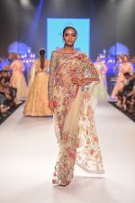 Model walk the ramp at BTFW Finale by Neeta Lulla on 15th Oct 2018 (60)_5bc5996517c86.jpg