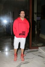 Varun Dhawan at the press conference of vivid shuffle hiphop dance competition in jw marriott juhu on 15th Oct 2018 (2)_5bc598e3b472b.jpg